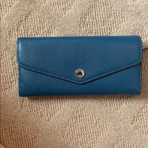 HARDLY USED MICHAEL KORS BLUE WALLET